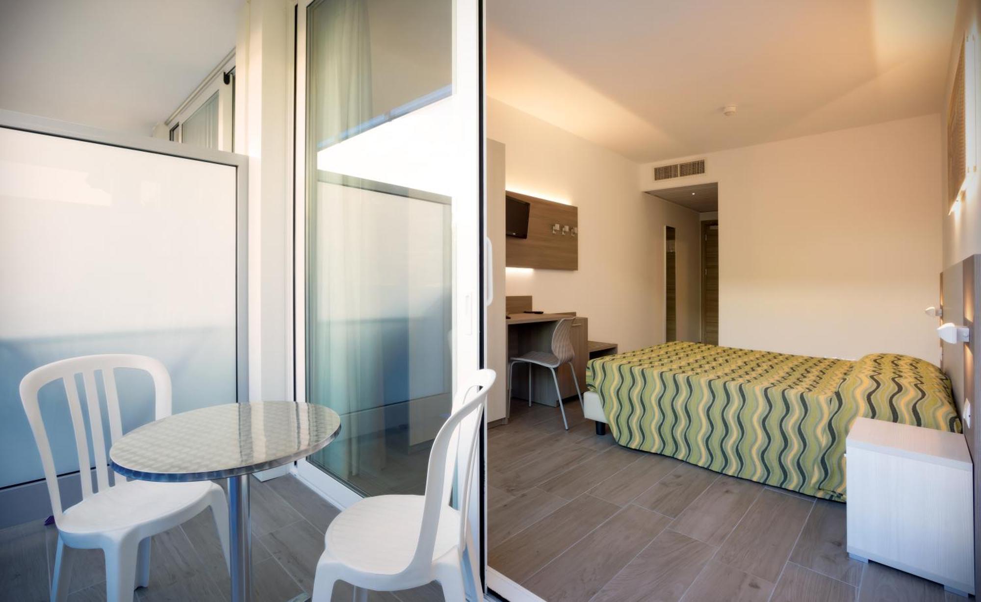 Hotel Montreal Bibione Buitenkant foto